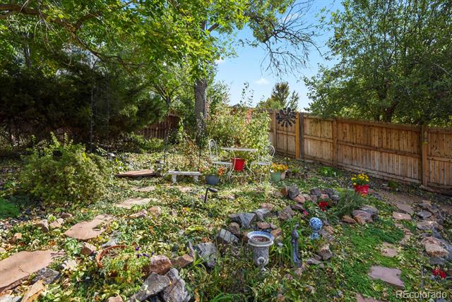 10548 Hobbit Lane