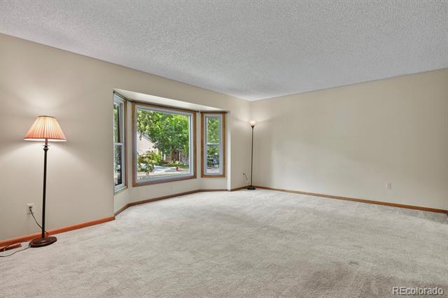 10548 Hobbit Lane