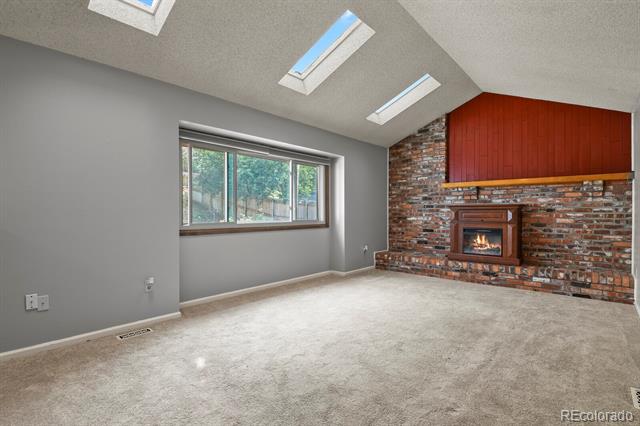10548 Hobbit Lane