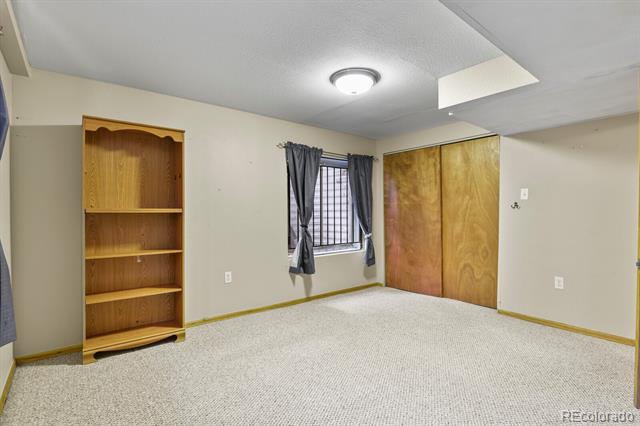 10548 Hobbit Lane