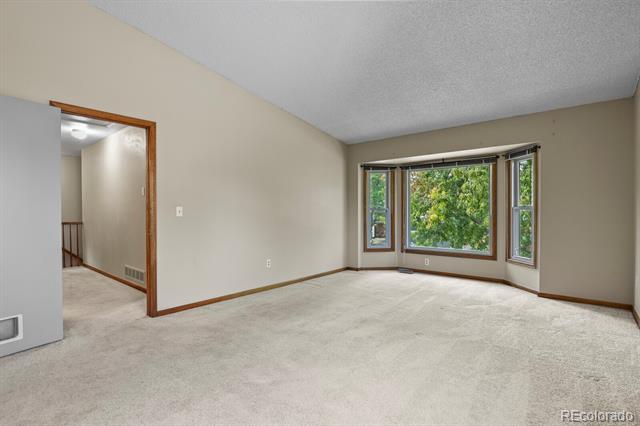 10548 Hobbit Lane