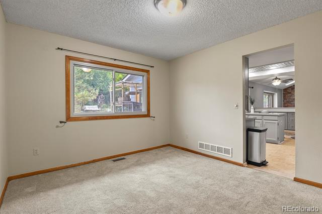 10548 Hobbit Lane