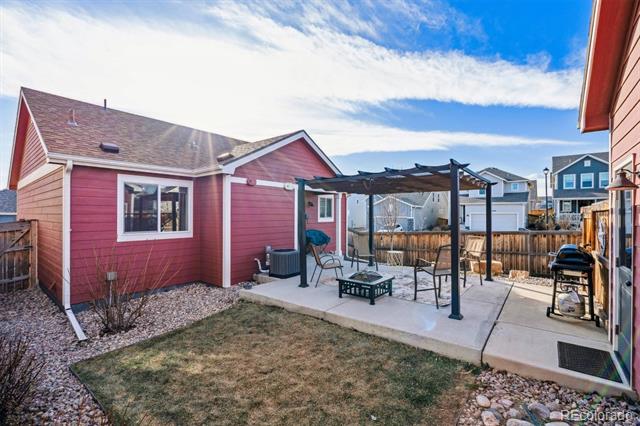 748 Country Road Trail