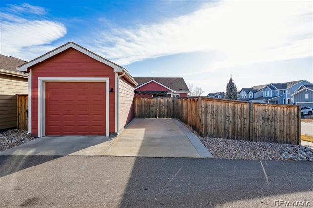 748 Country Road Trail