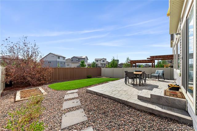 19122 E 55th Place