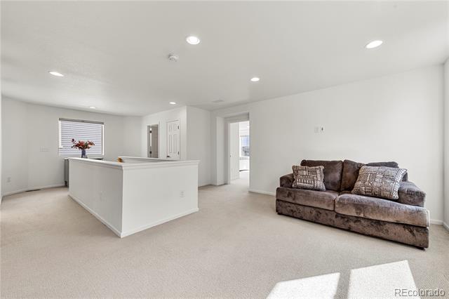 19122 E 55th Place
