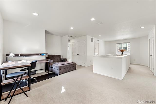 19122 E 55th Place