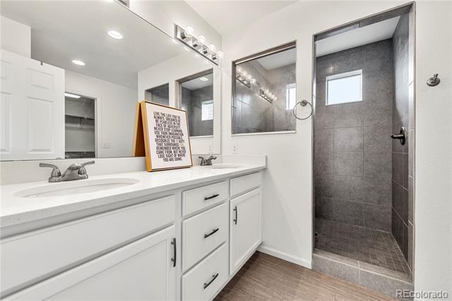 19122 E 55th Place