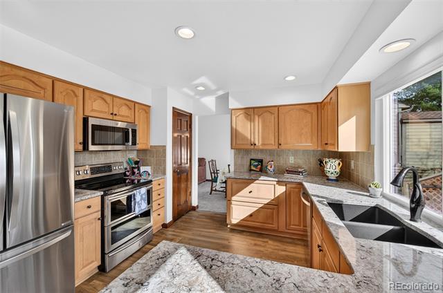 7776 S Crestone Peak