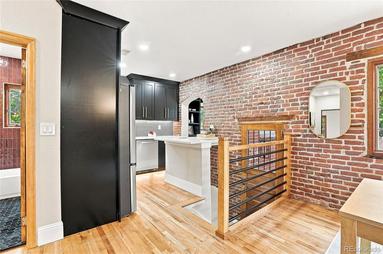 1534 Fairfax Street
