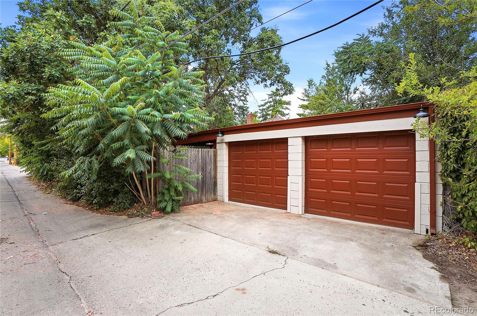 1534 Fairfax Street