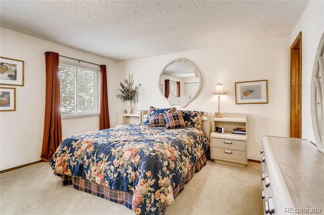 5631 S Lansing Court