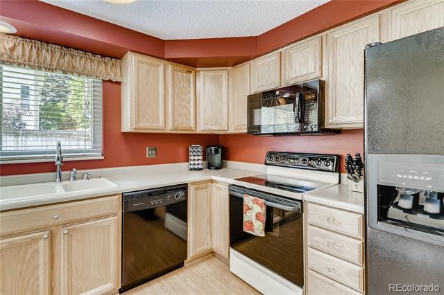 5631 S Lansing Court