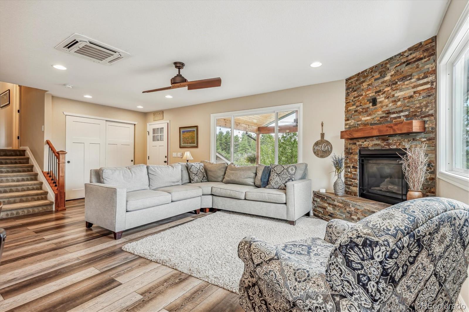 3581 Greenwood Road
