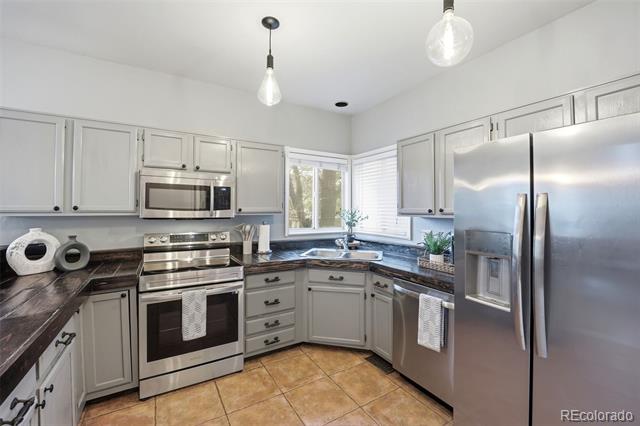 12934 S Molly Court