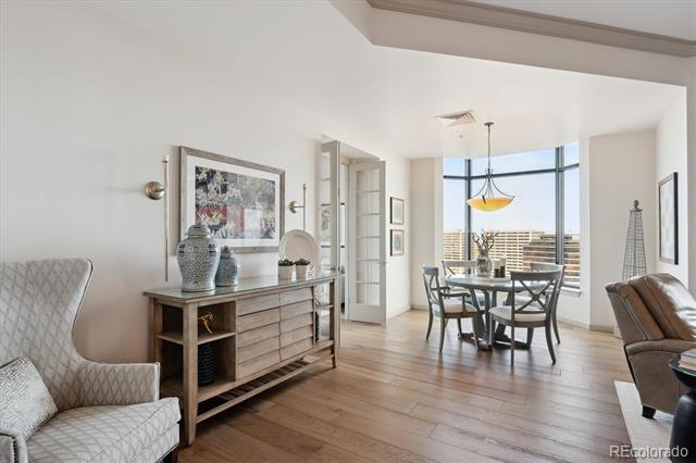 8100 E Union Avenue Unit: 2006