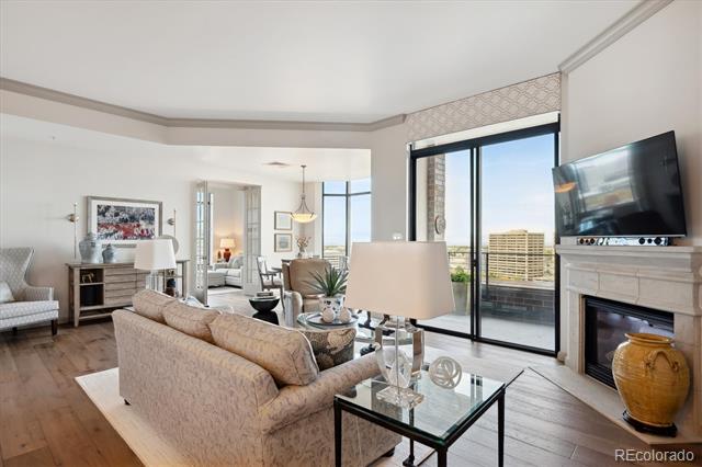 8100 E Union Avenue Unit: 2006