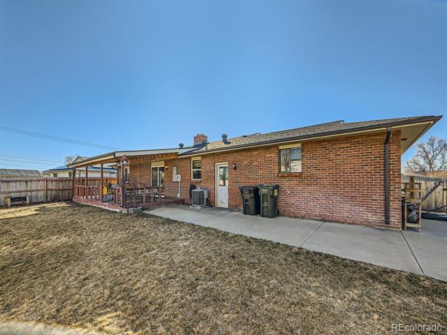 438 N 11th Avenue
