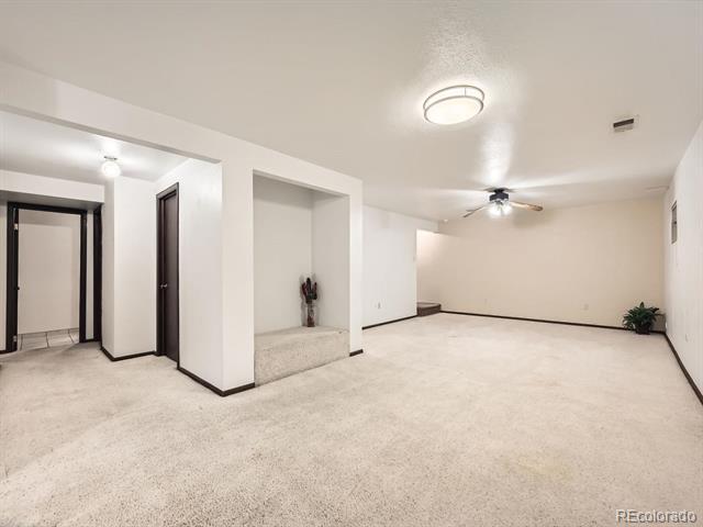 438 N 11th Avenue