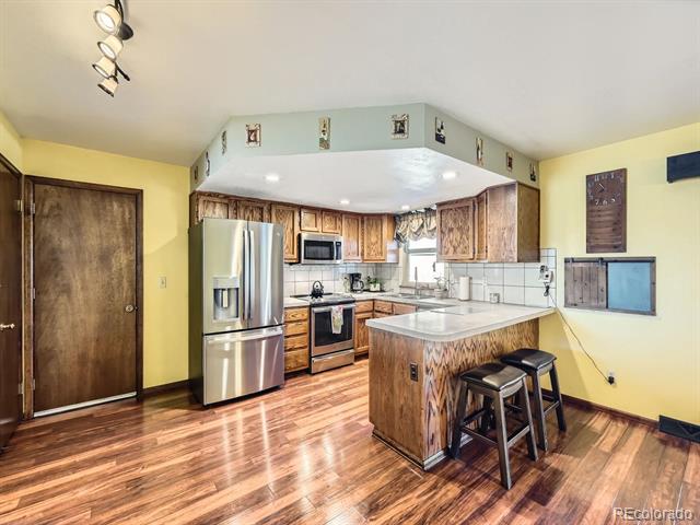 438 N 11th Avenue
