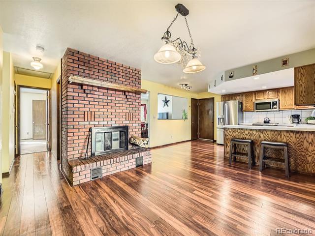 438 N 11th Avenue