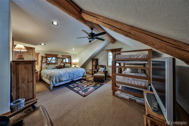 521 Pioneer Drive