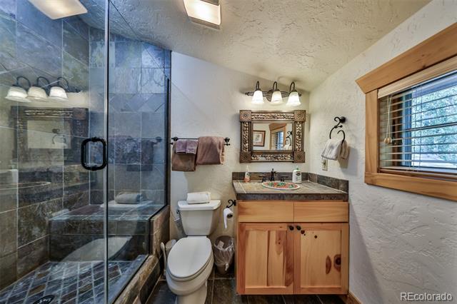 521 Pioneer Drive