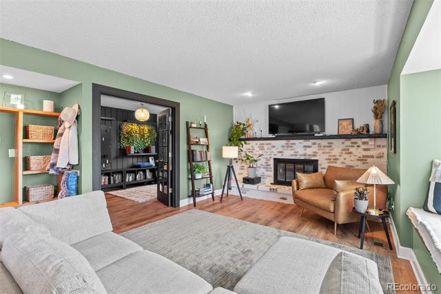 7888 S Magnolia Way