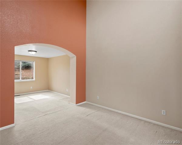 11254 Oakland Drive