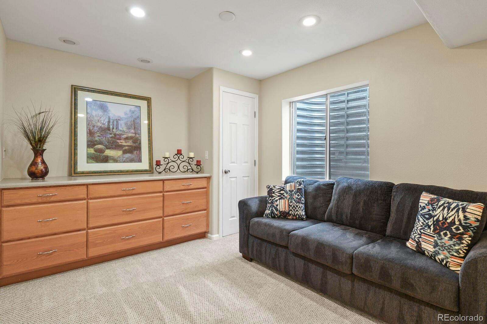 1295 Mulberry Lane
