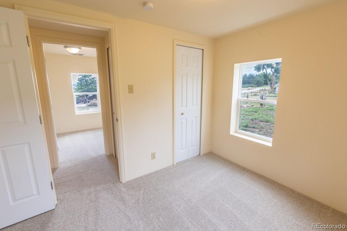 9995 W Wesley Avenue