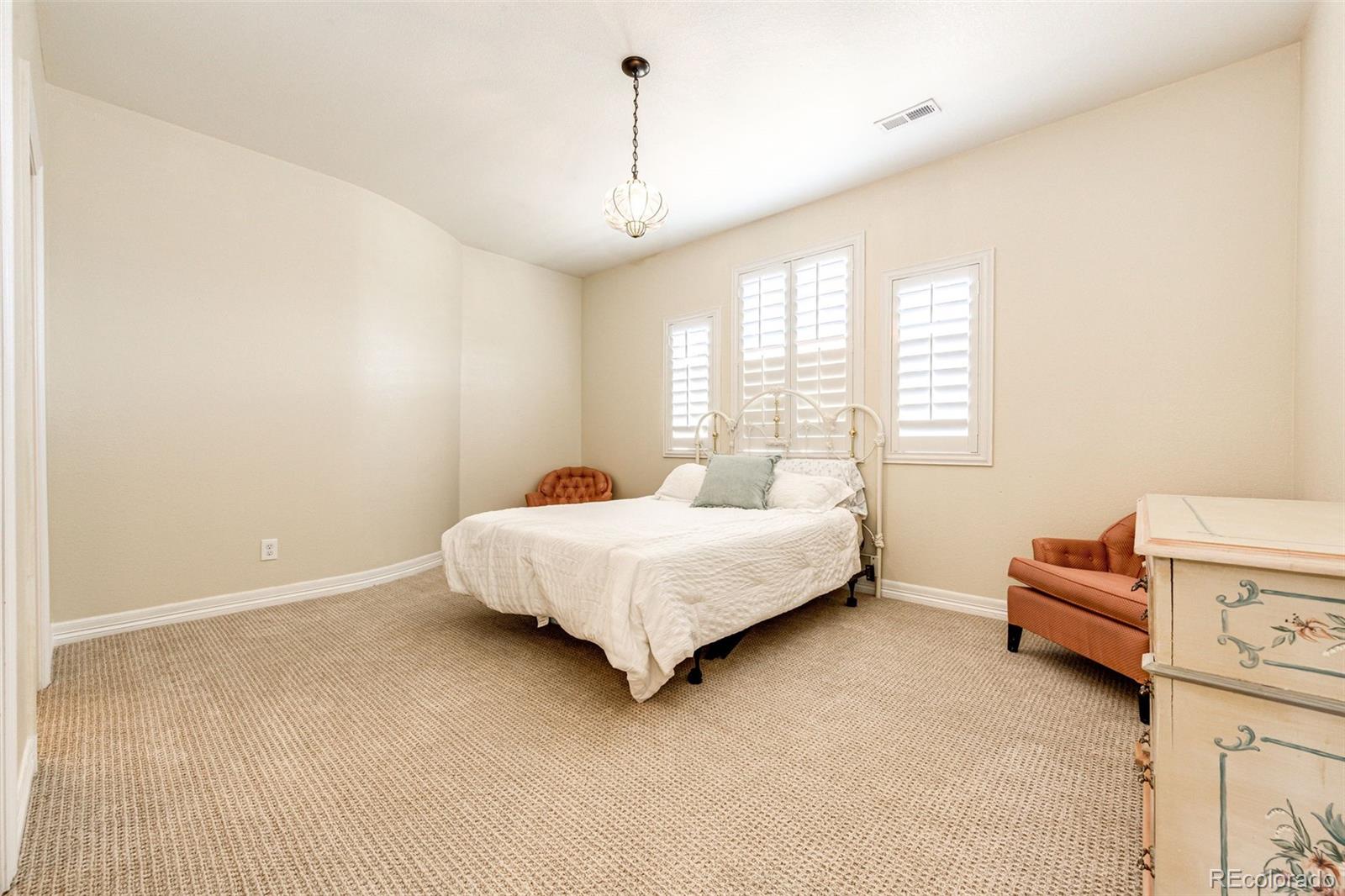 11933 S Longs Bluff Lane