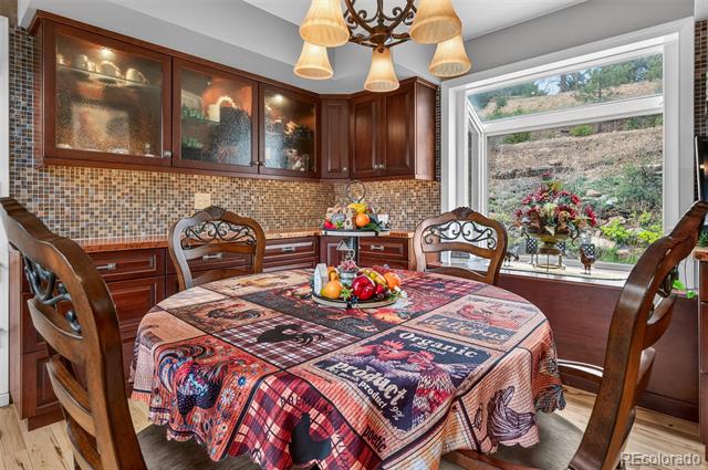 11994 Cochise Circle