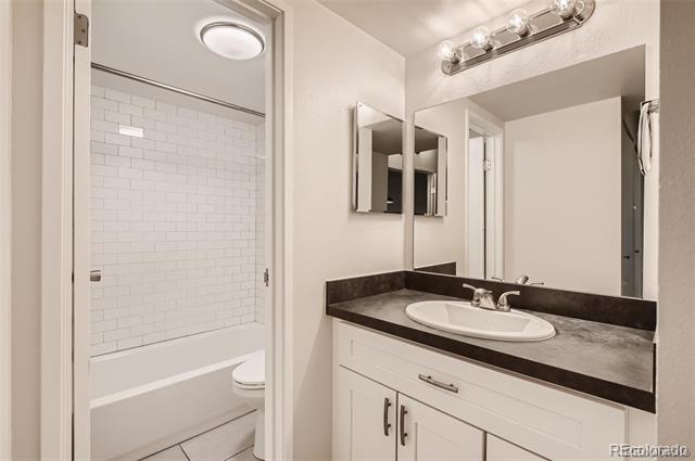 10650 E Tennessee Avenue Unit: 306