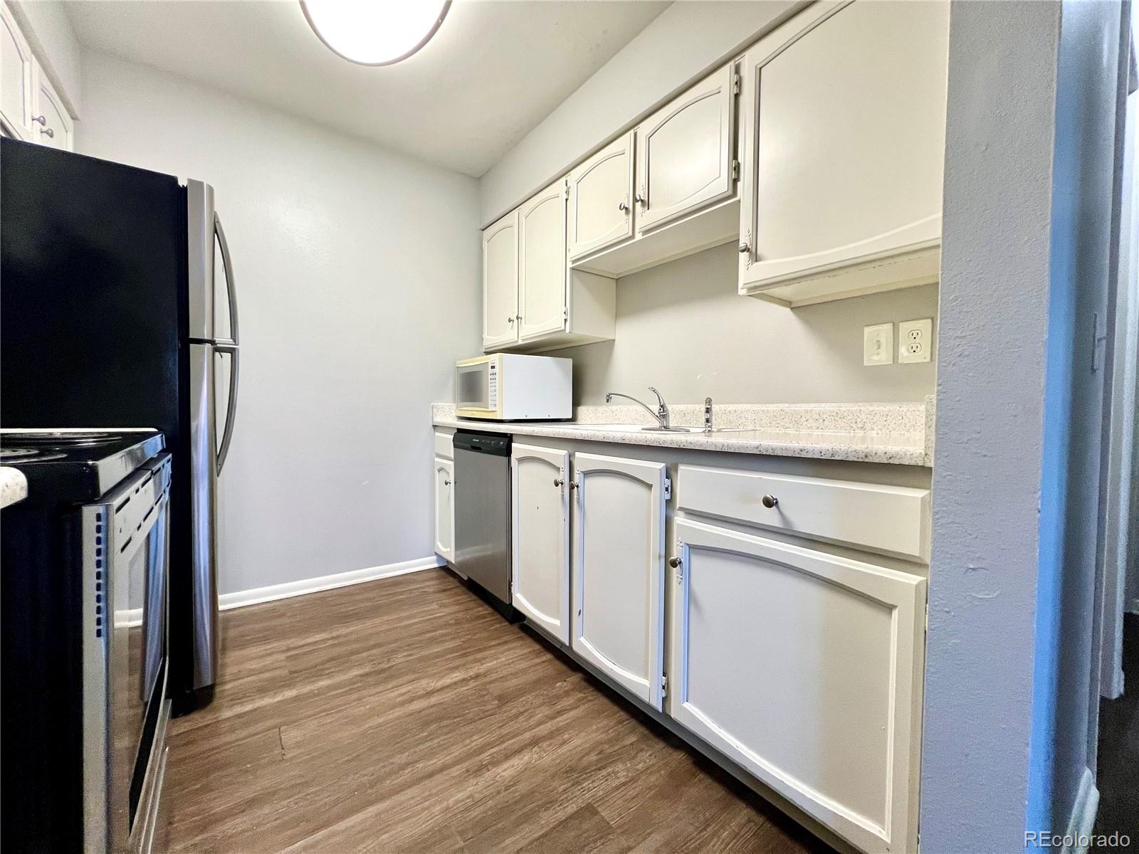 14437 E 1st Drive Unit: B10