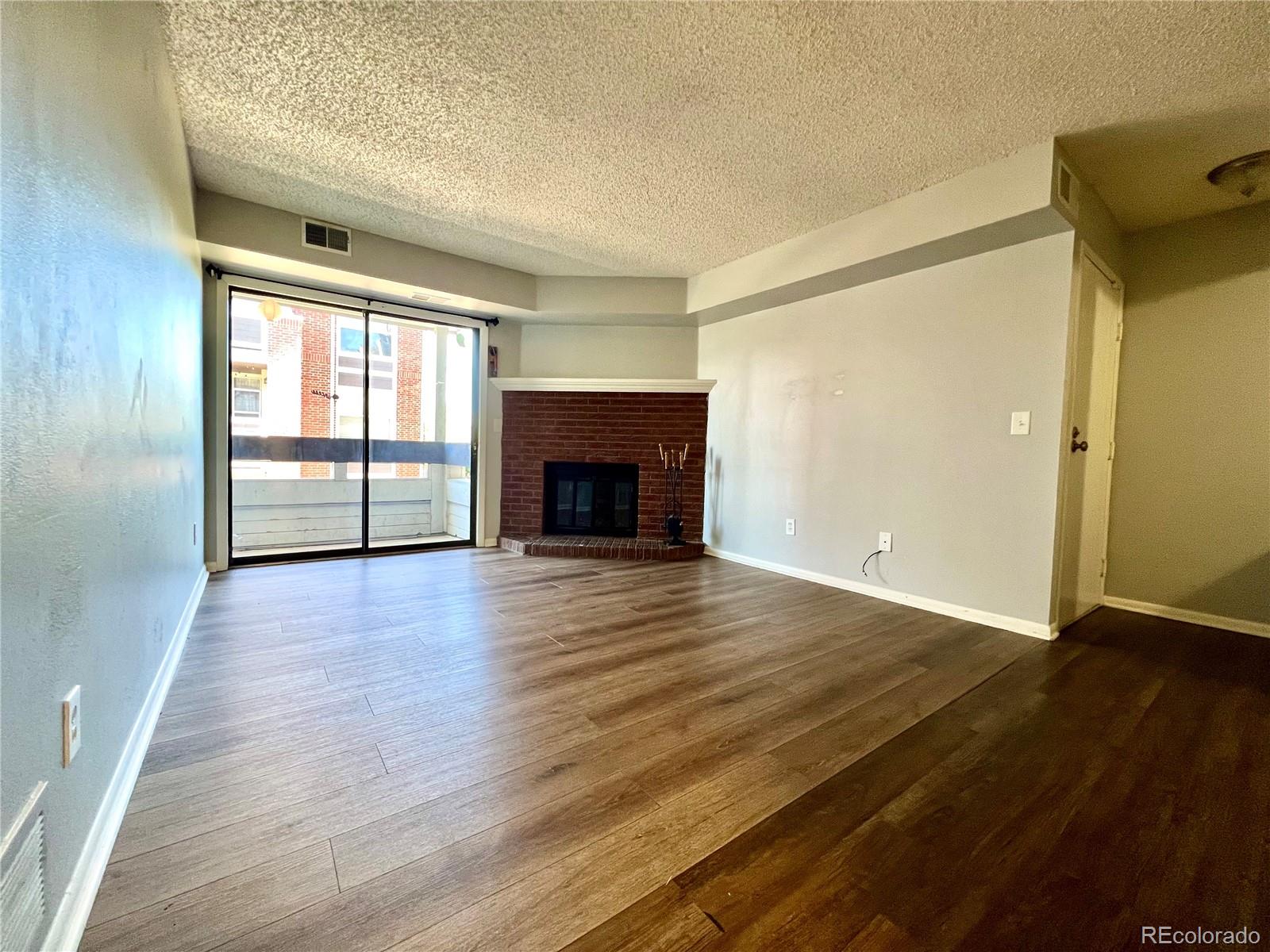 14437 E 1st Drive Unit: B10