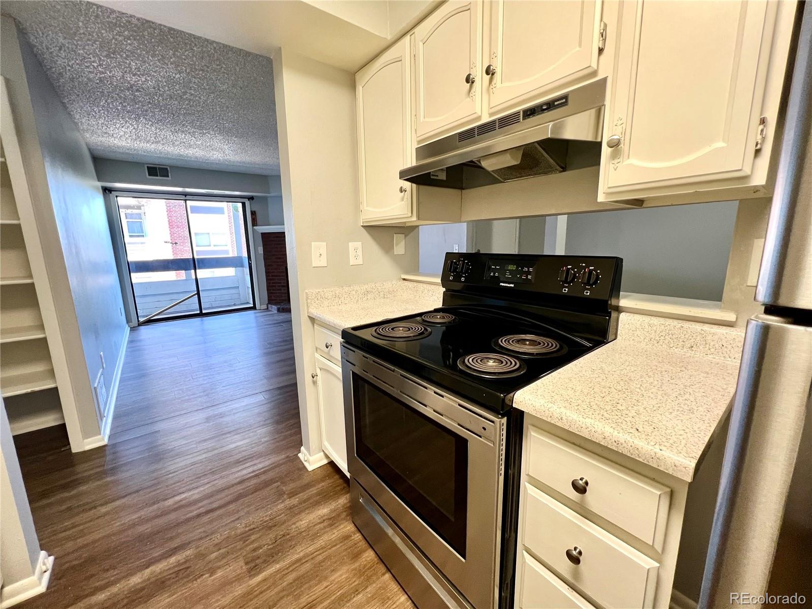 14437 E 1st Drive Unit: B10