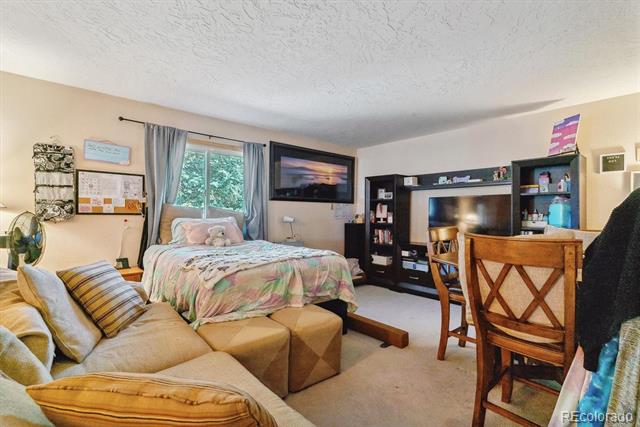 579 S Mountain View Road