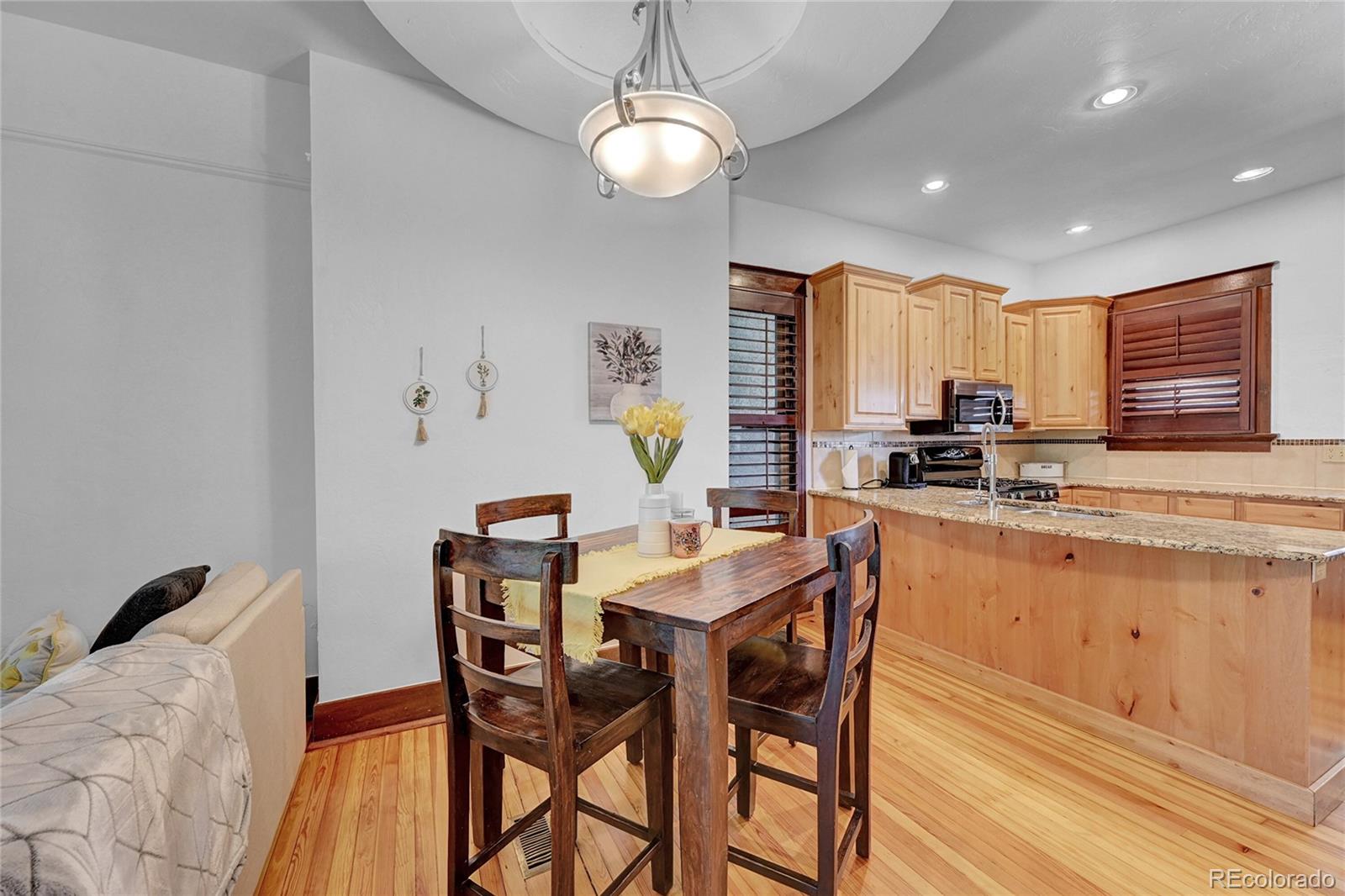 3737 Jason Street