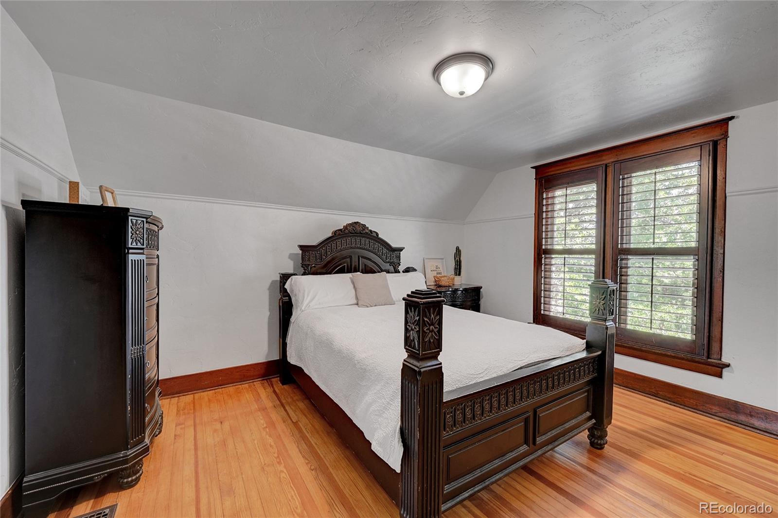 3737 Jason Street