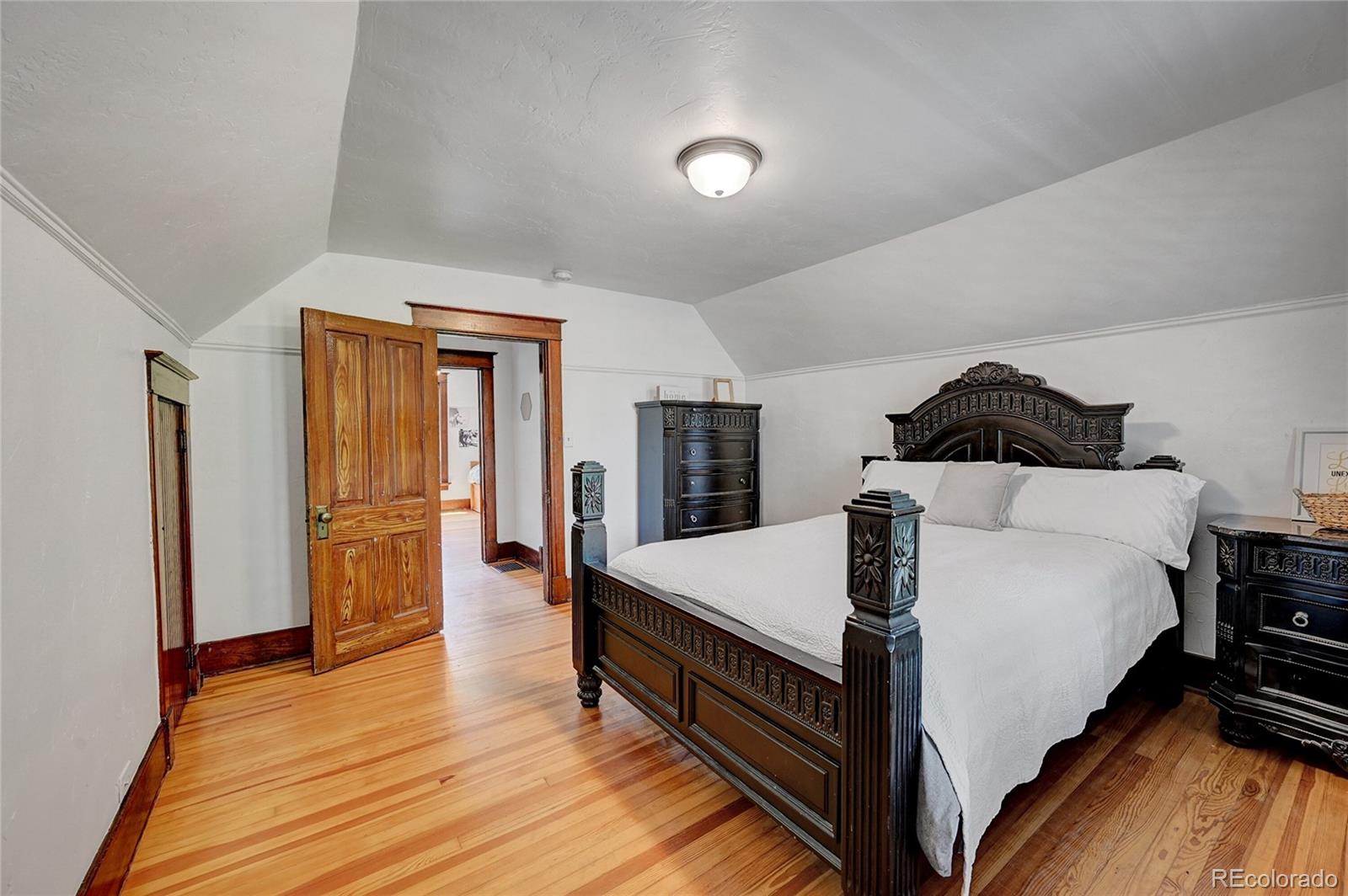 3737 Jason Street