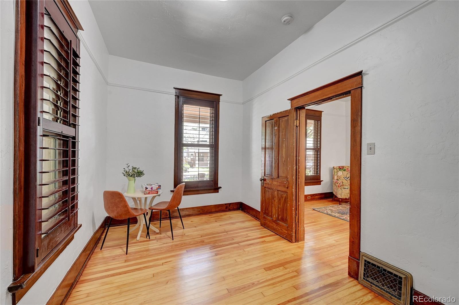 3737 Jason Street