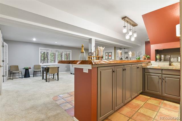 265 Lodgepole Way