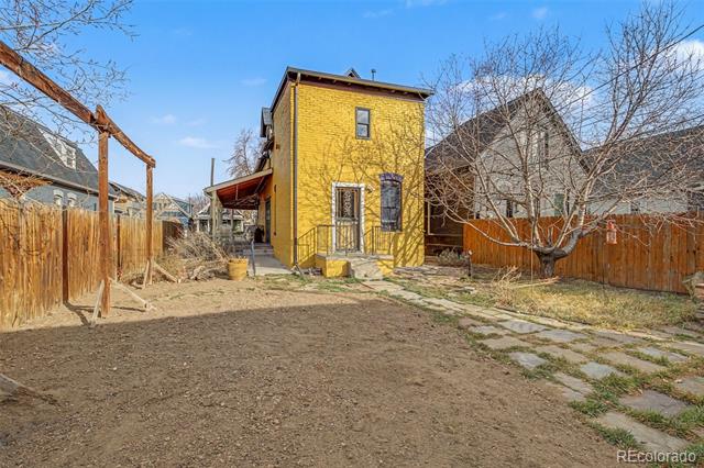 2341 N Lafayette Street