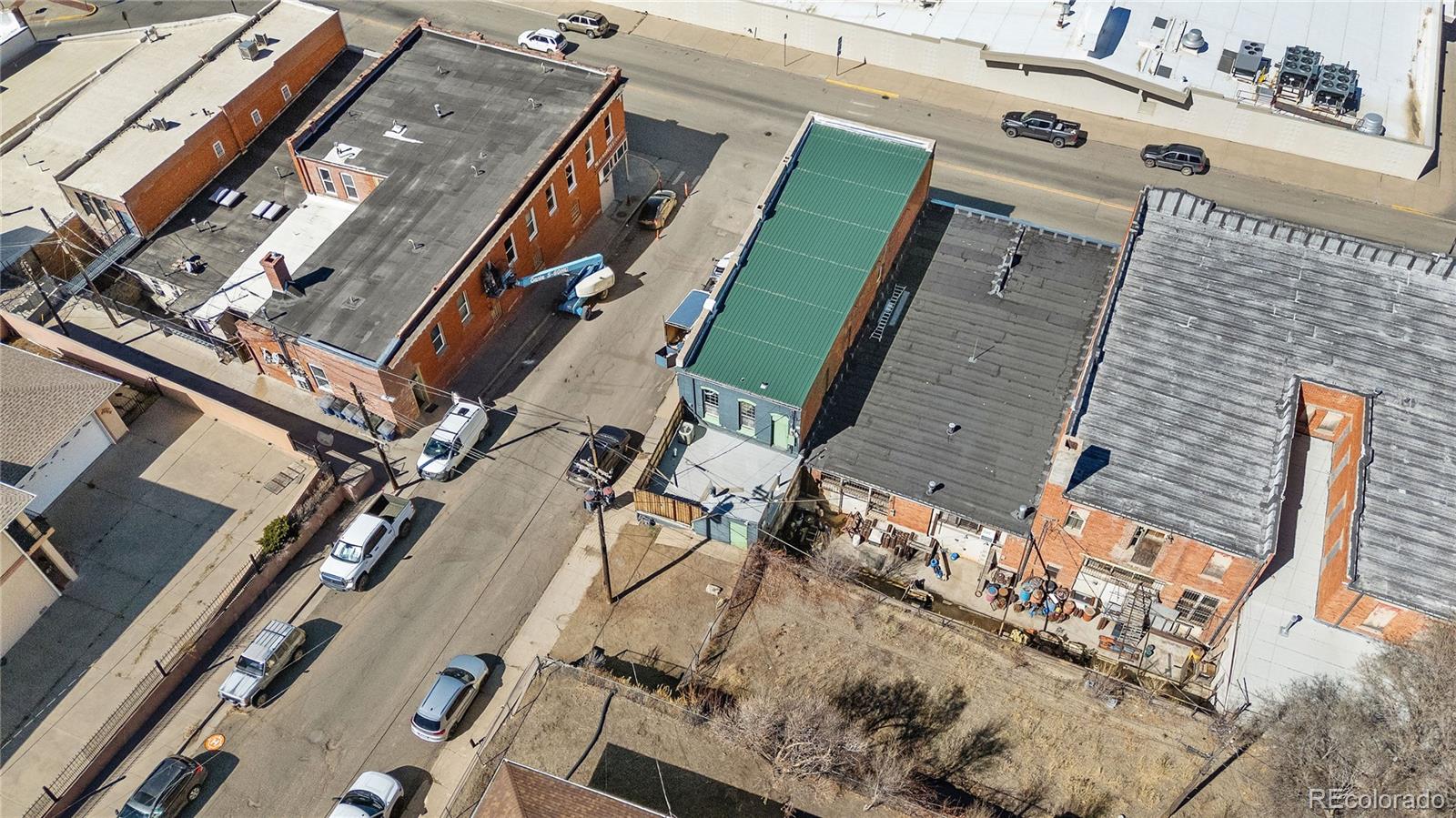 466 W Main Street