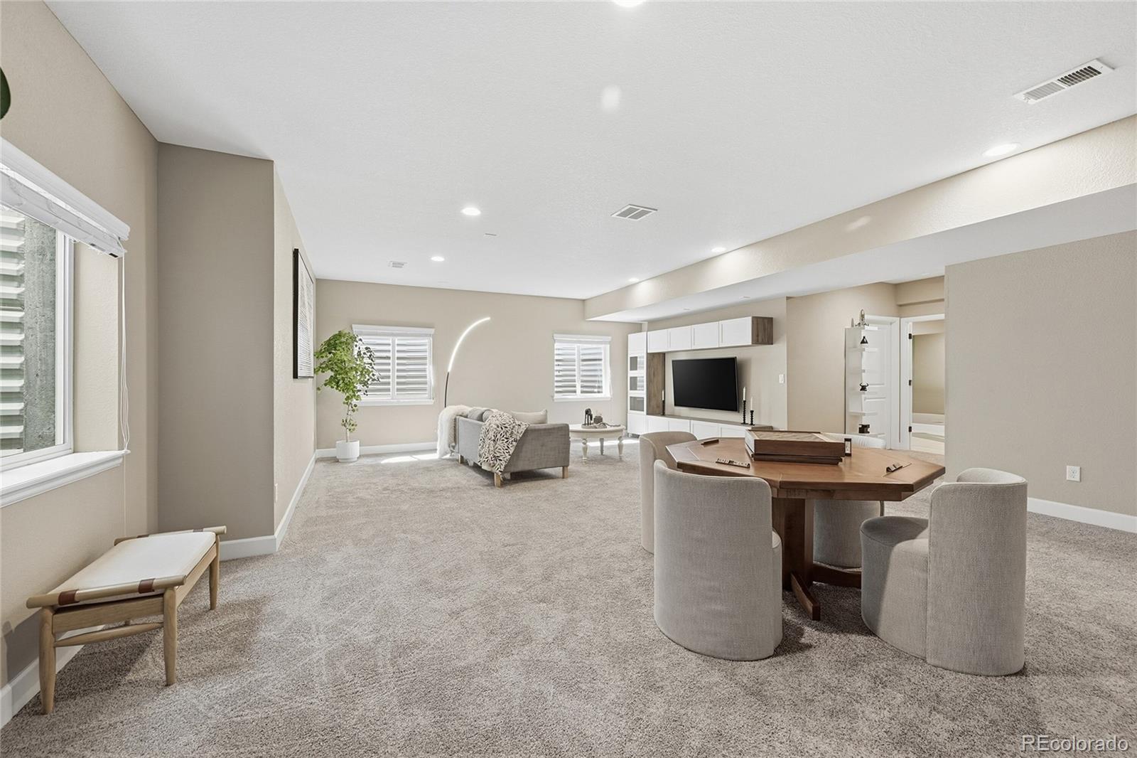 153 Sunbeam Court