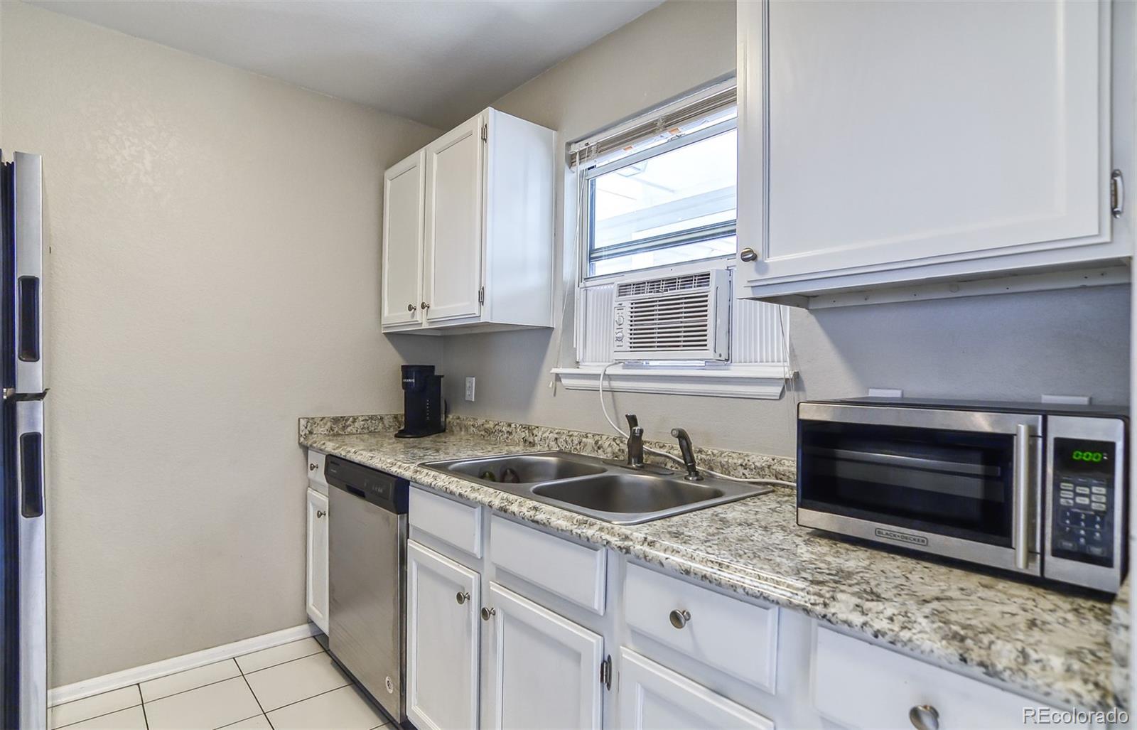 1267 S Gilbert Street Unit: 302