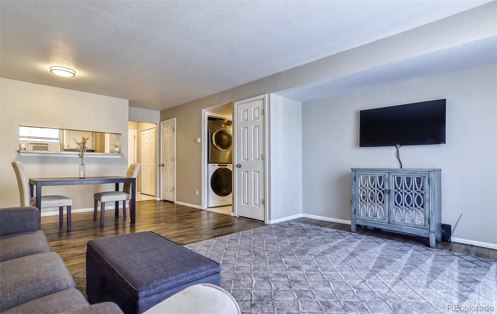 1267 S Gilbert Street Unit: 302