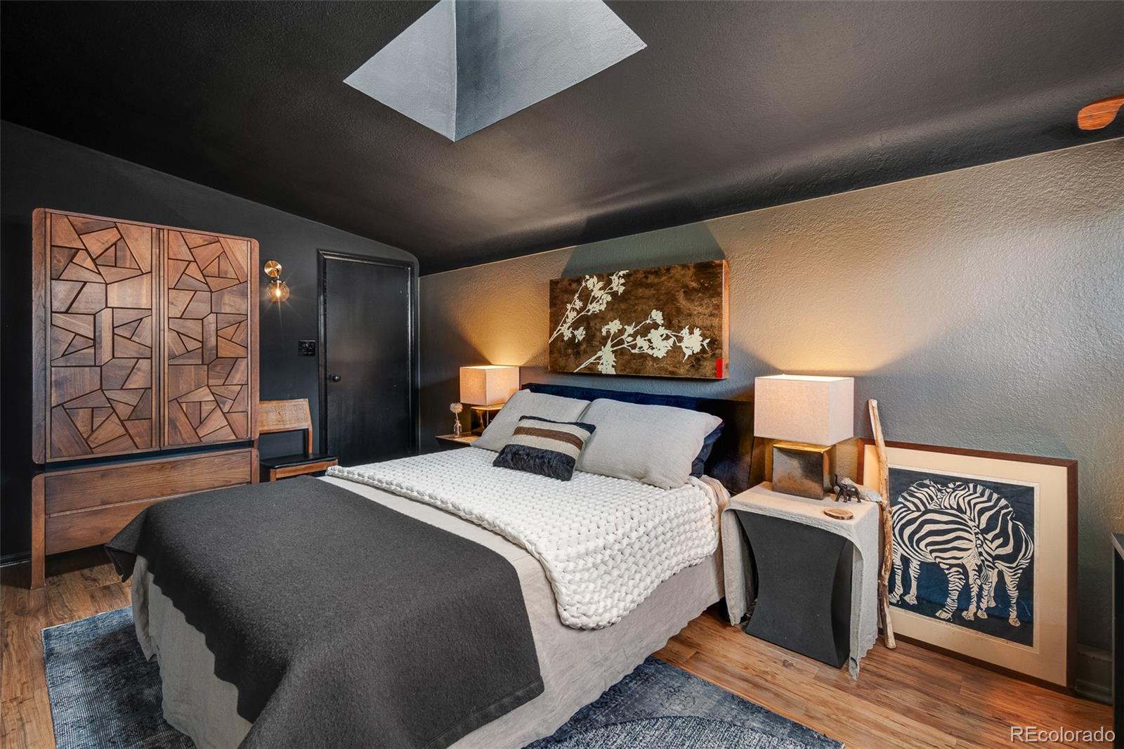 4401 S Delaware Street