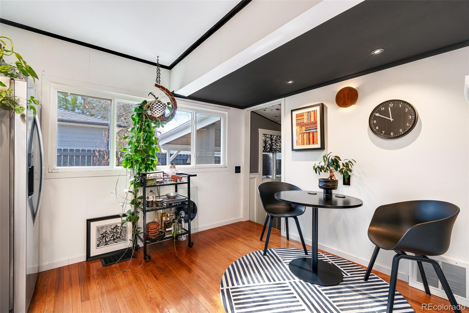 4401 S Delaware Street